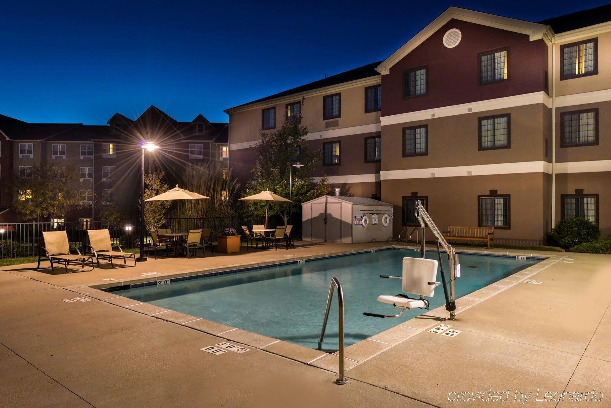 Staybridge Suites O'Fallon Chesterfield By Ihg Exterior photo